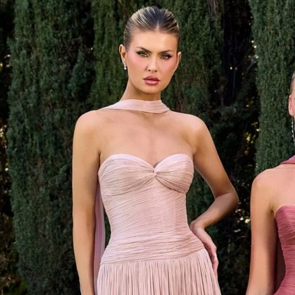 New Dusty Pink Bridesmaid Luminescent Chiffon Gown w/ Sweetheart Neck CD414